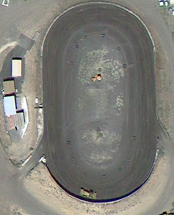 Delbert's Memorial Speedway Photo